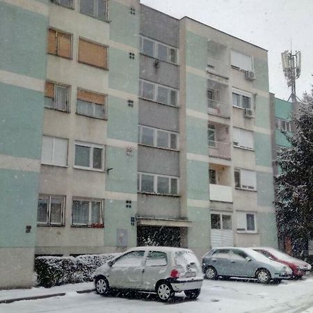 Ferienwohnung Orhideja Osijek Exterior foto