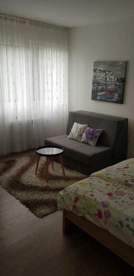 Ferienwohnung Orhideja Osijek Exterior foto